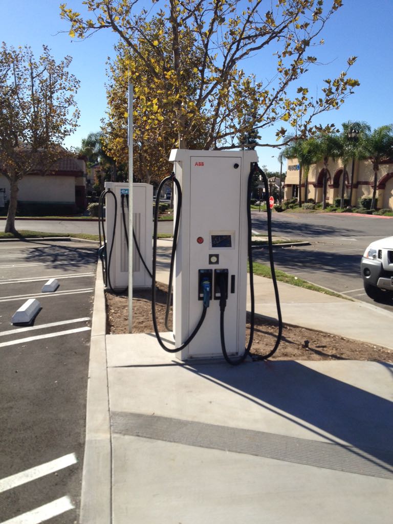 San Dimas Plaza Shopping Center San Dimas, CA EV Station