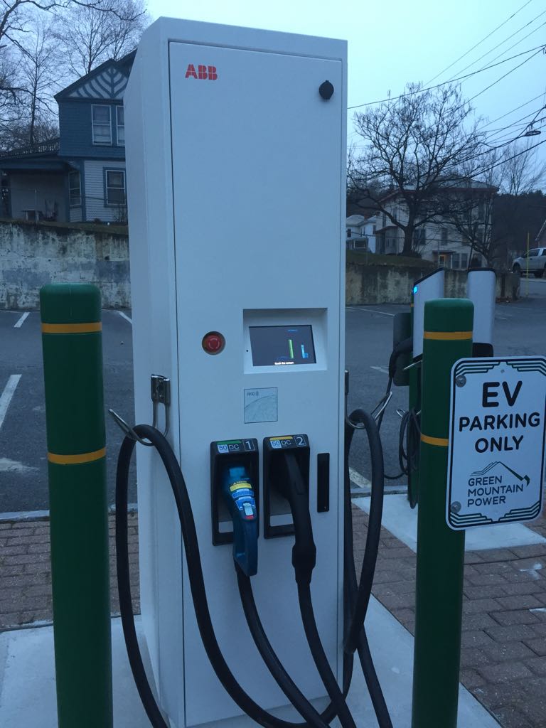 High Grove Parking Lot Brattleboro, VT EV Station