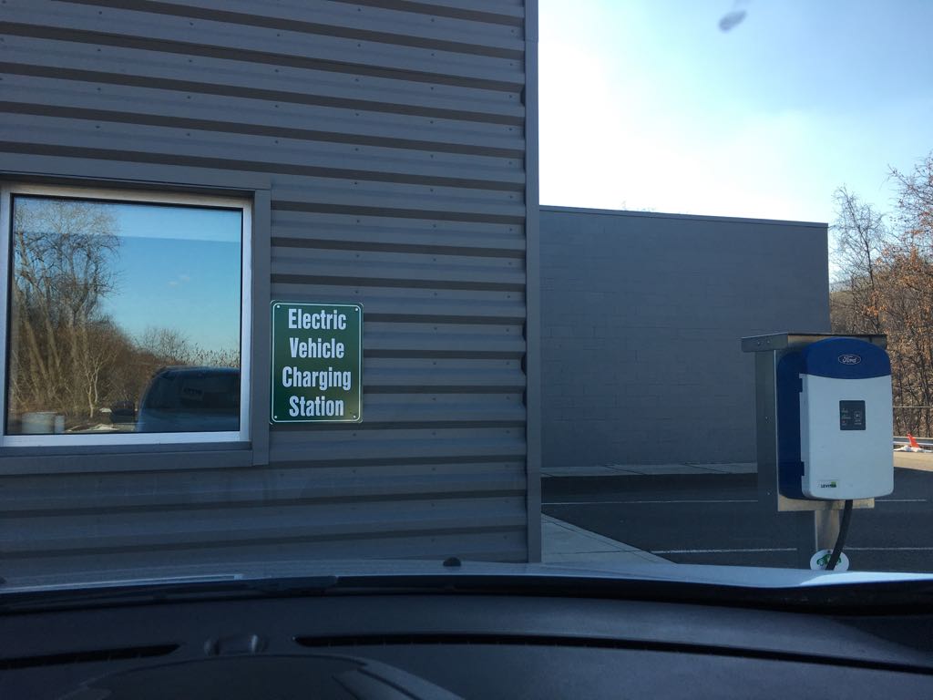 Kenny Ross Ford South Castle Shannon, PA EV Station
