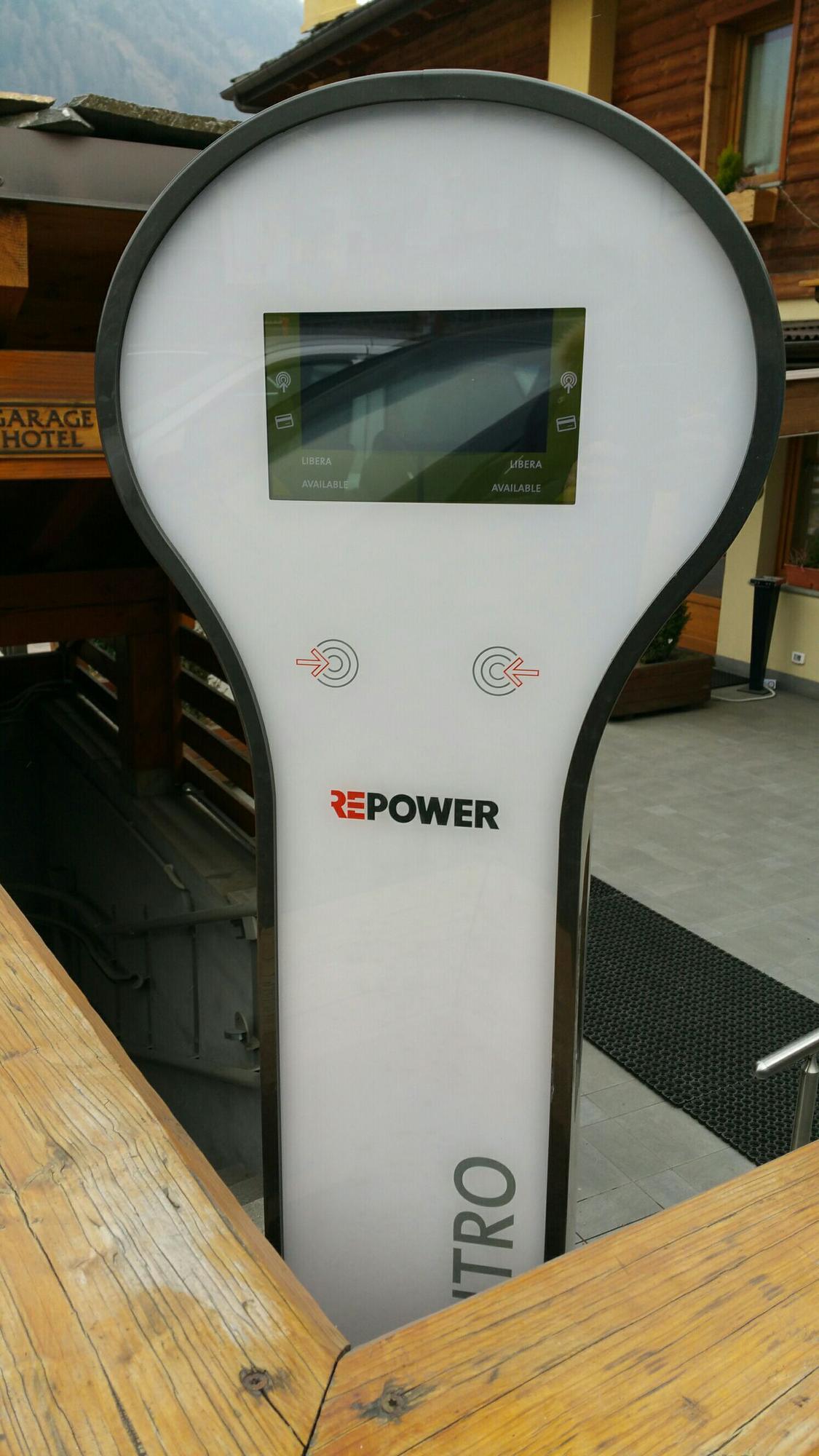 Repower Vendita Italia spa Pre' Saint Didier, Valle d'Aosta EV Station