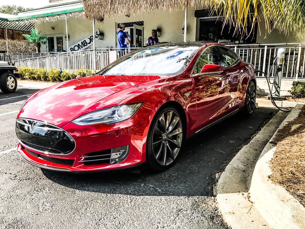 Rockfish Seafood & Steak Hilton Head Island, SC EV Station