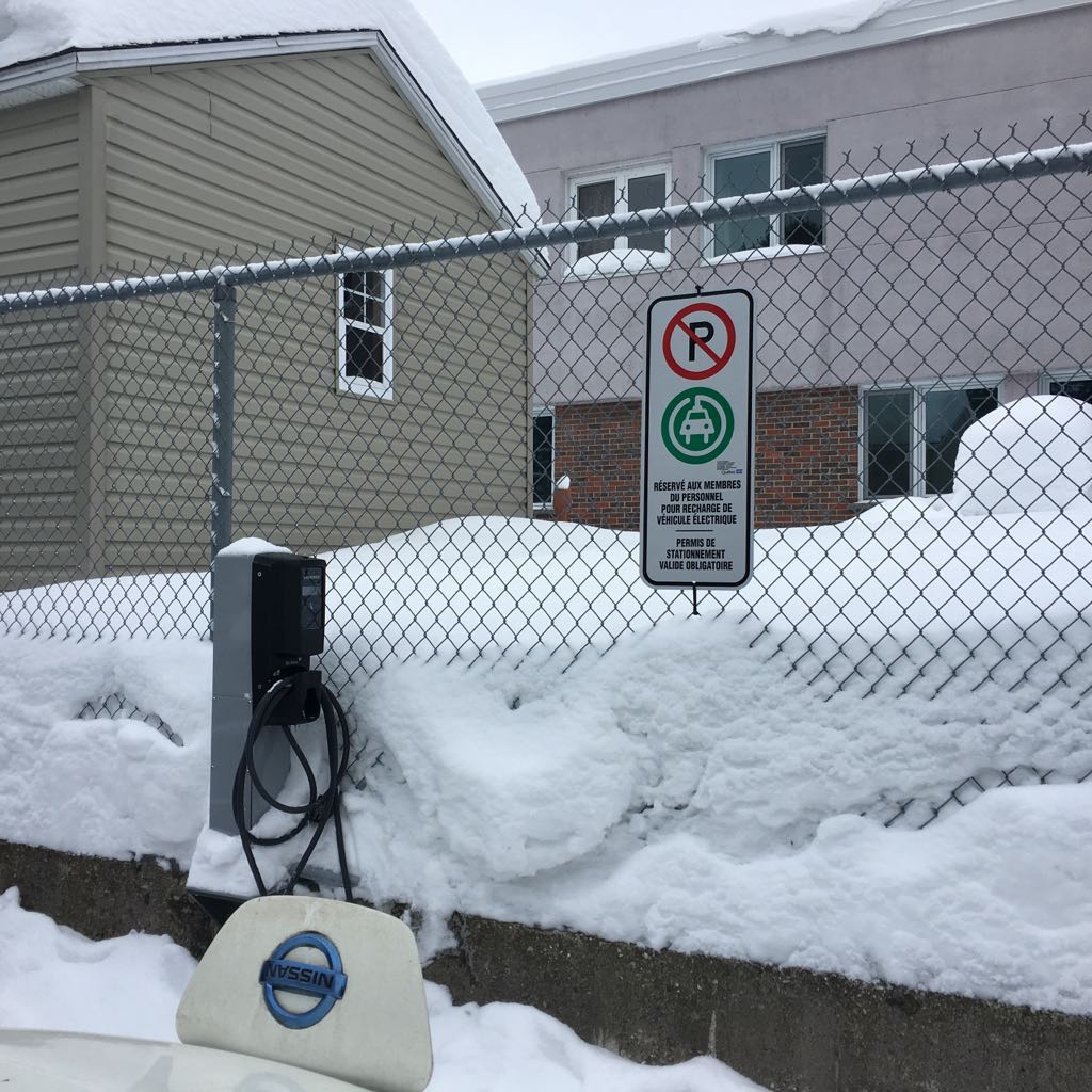 CLSC Weedon Weedon, QC EV Station