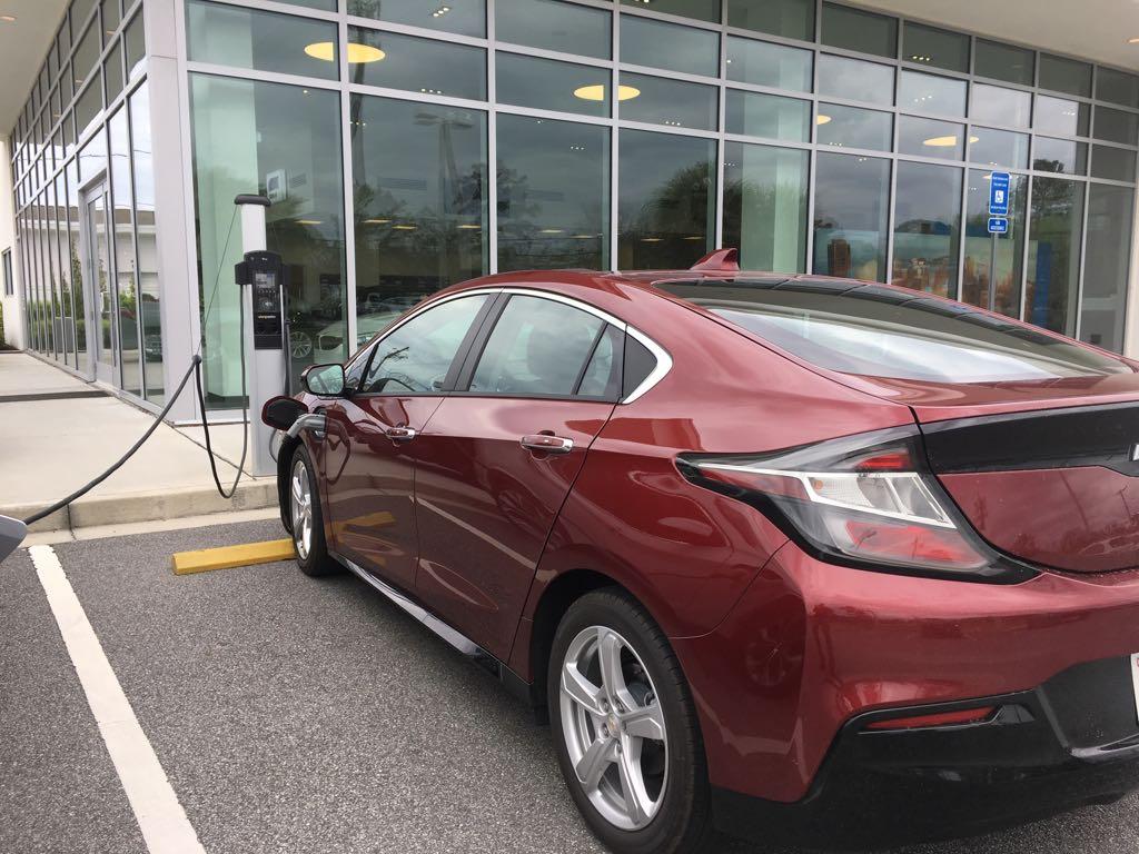 Critz BMW Savannah, GA EV Station