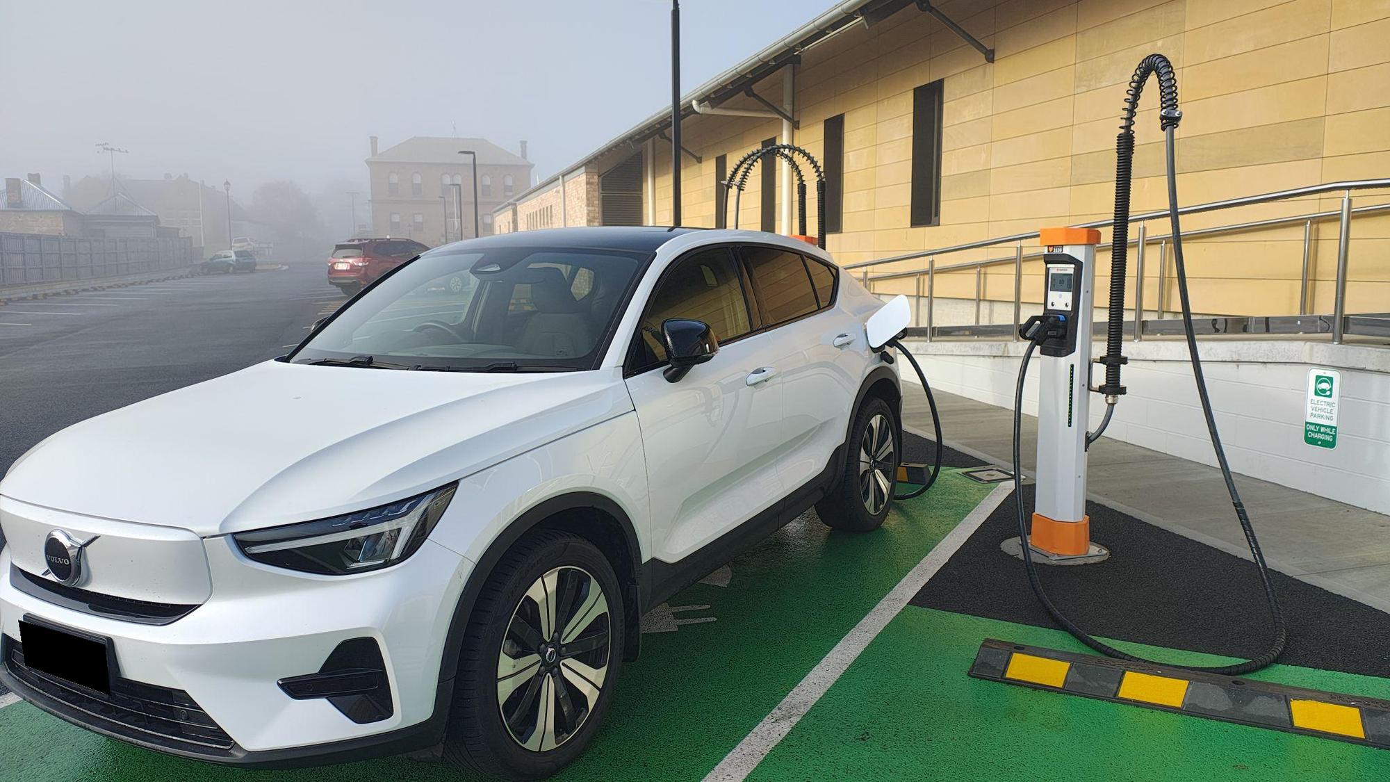 oatlands-aquatic-centre-oatlands-tas-ev-station