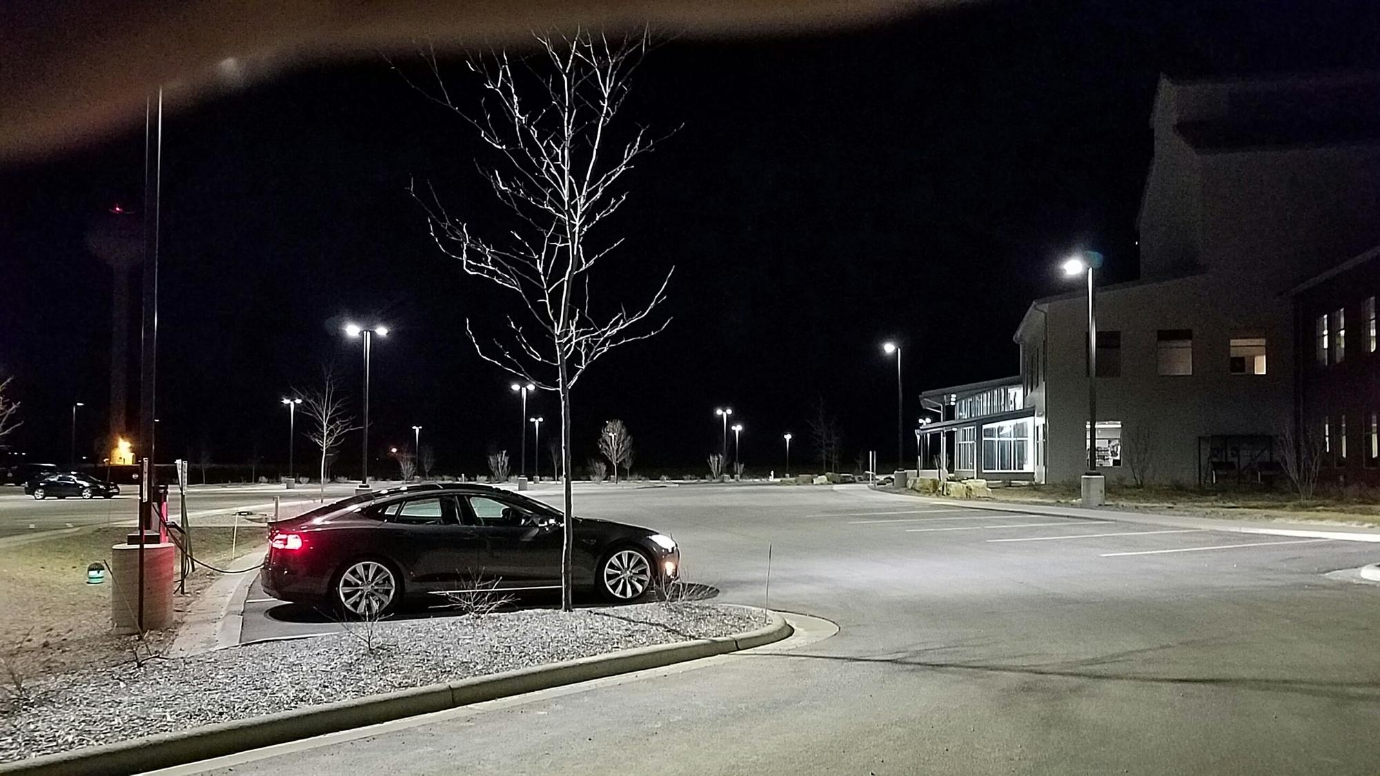 Organic Valley Warehouse Cashton, WI EV Station