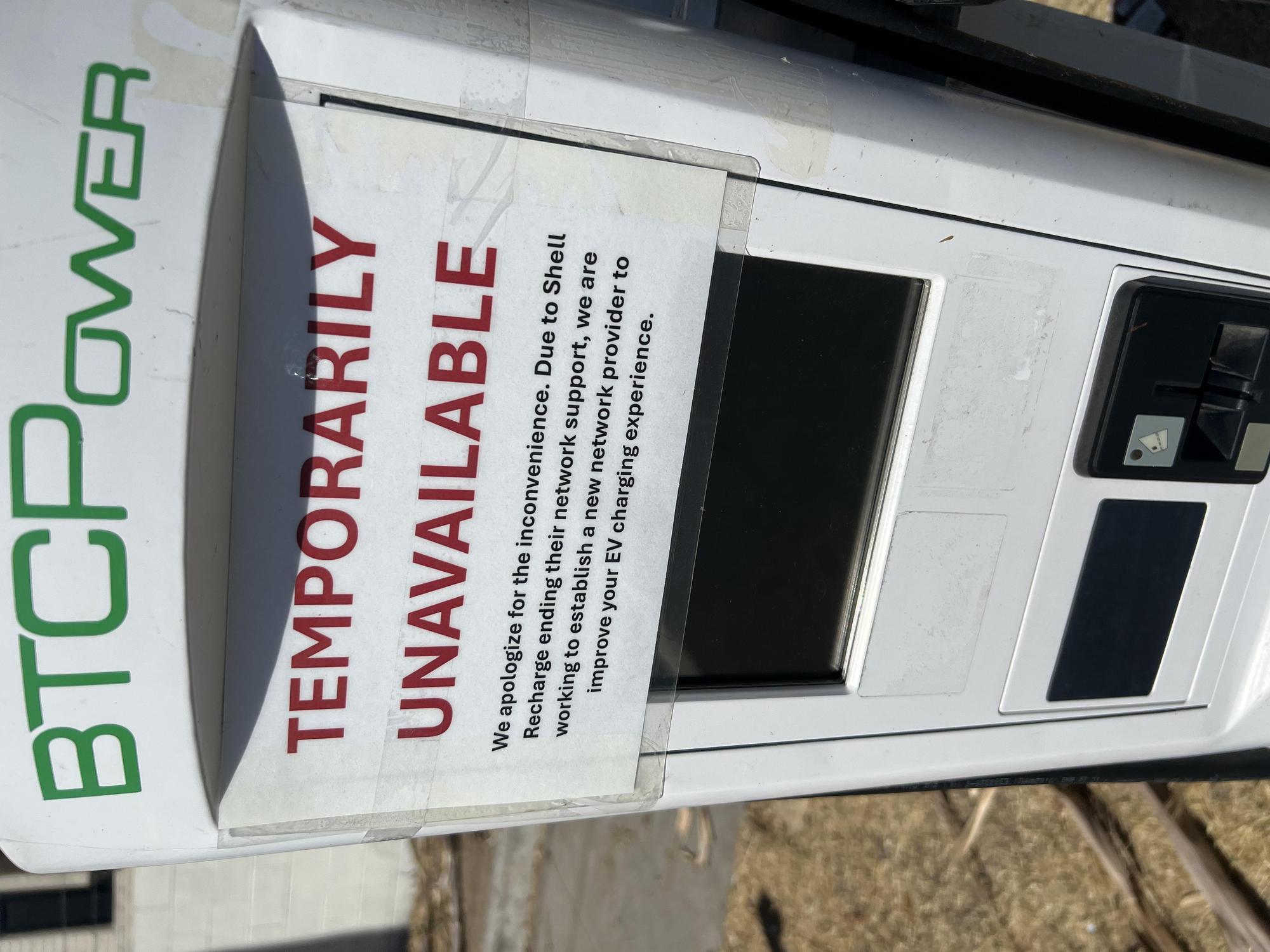 Pacific Community Center & Park | Glendale, CA | EV Station