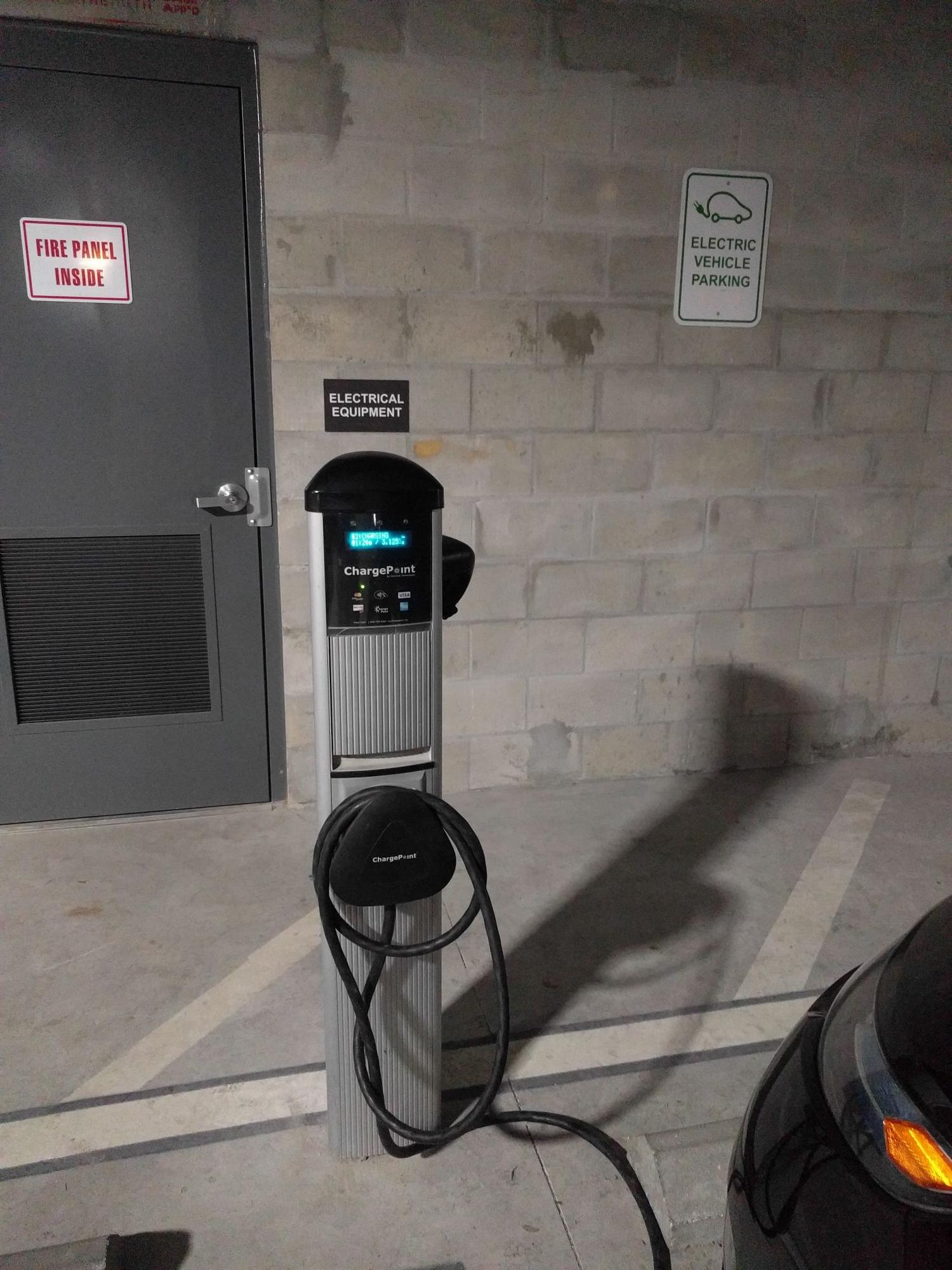 Winter Garden Parking Garage Winter Garden, FL EV Station