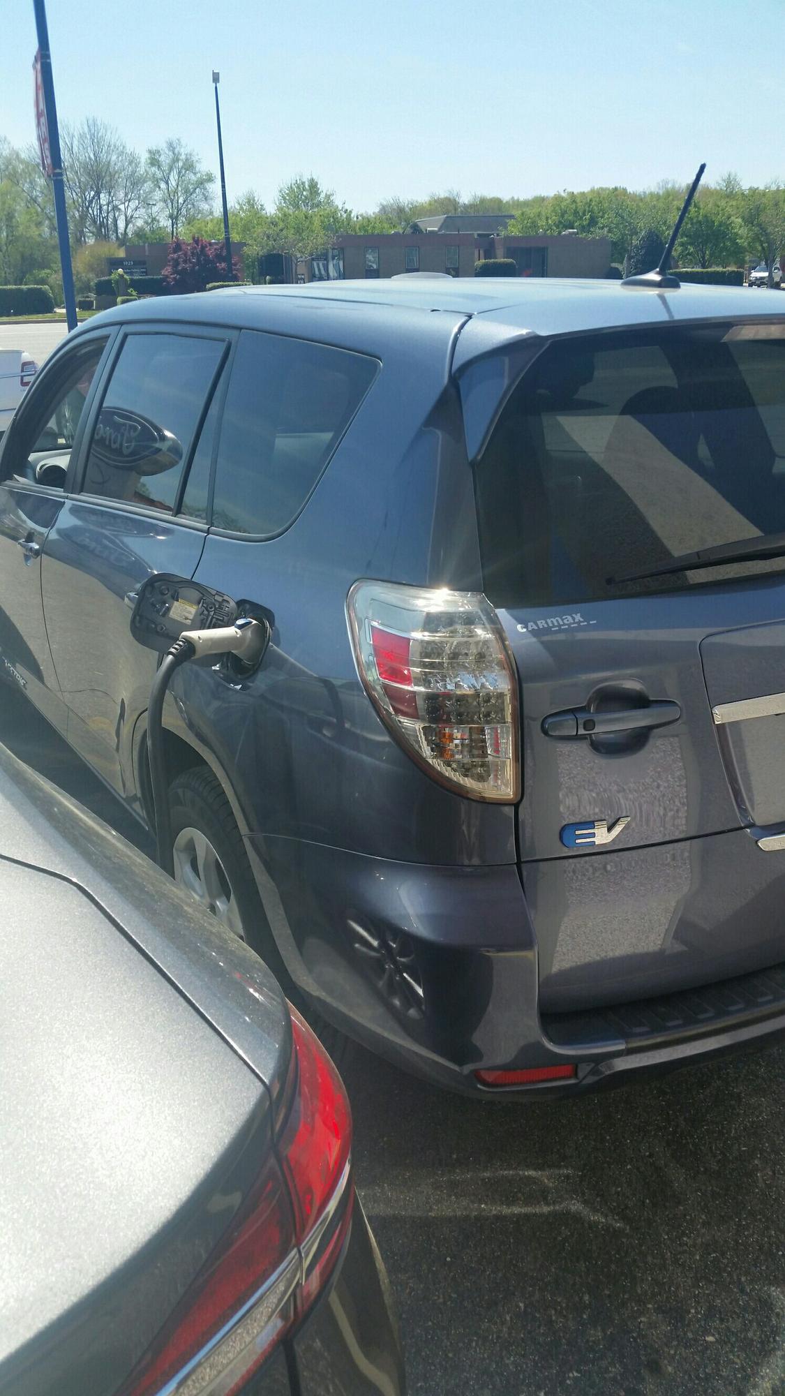 Wynne Ford Hampton, VA EV Station