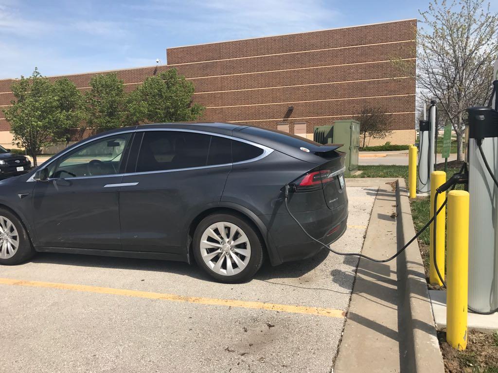 Kohl's Belton, MO EV Station