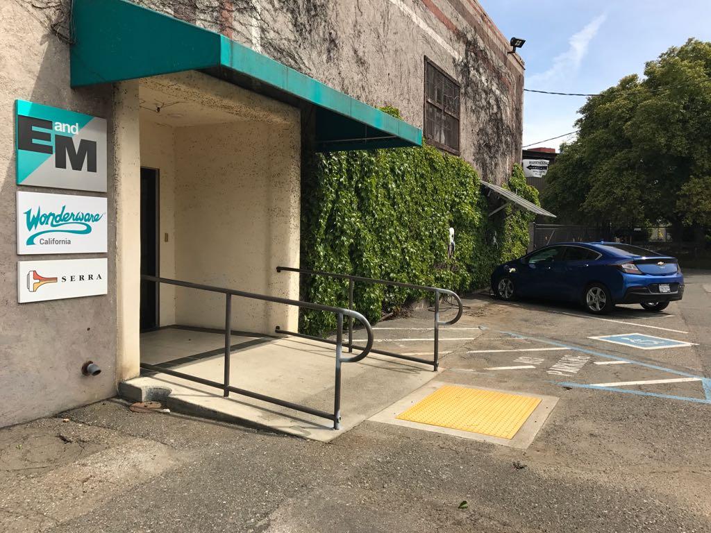 E & M Electric and Machinery Healdsburg, CA EV Station