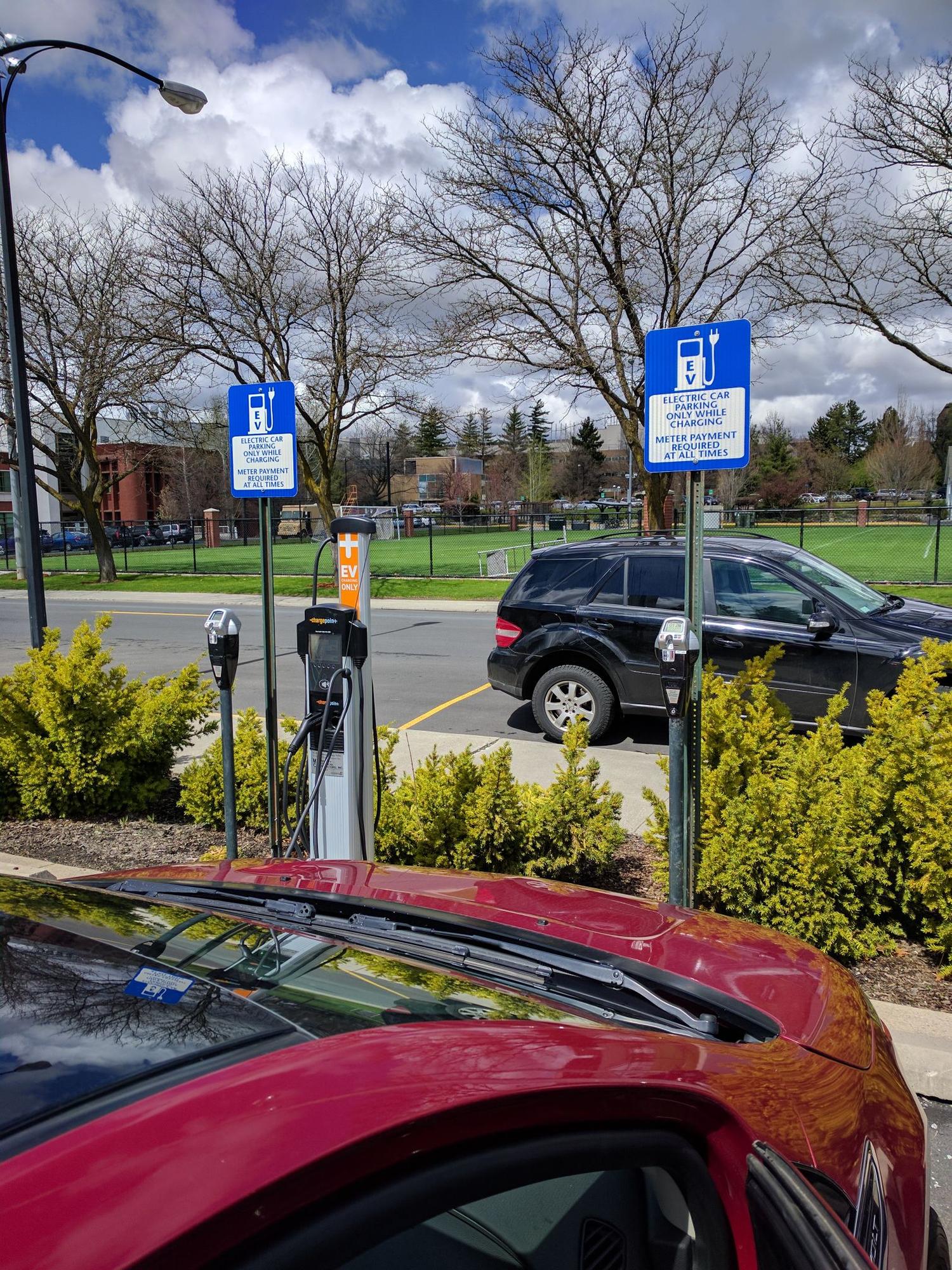 WSU Green 1 Parking Pullman, WA EV Station