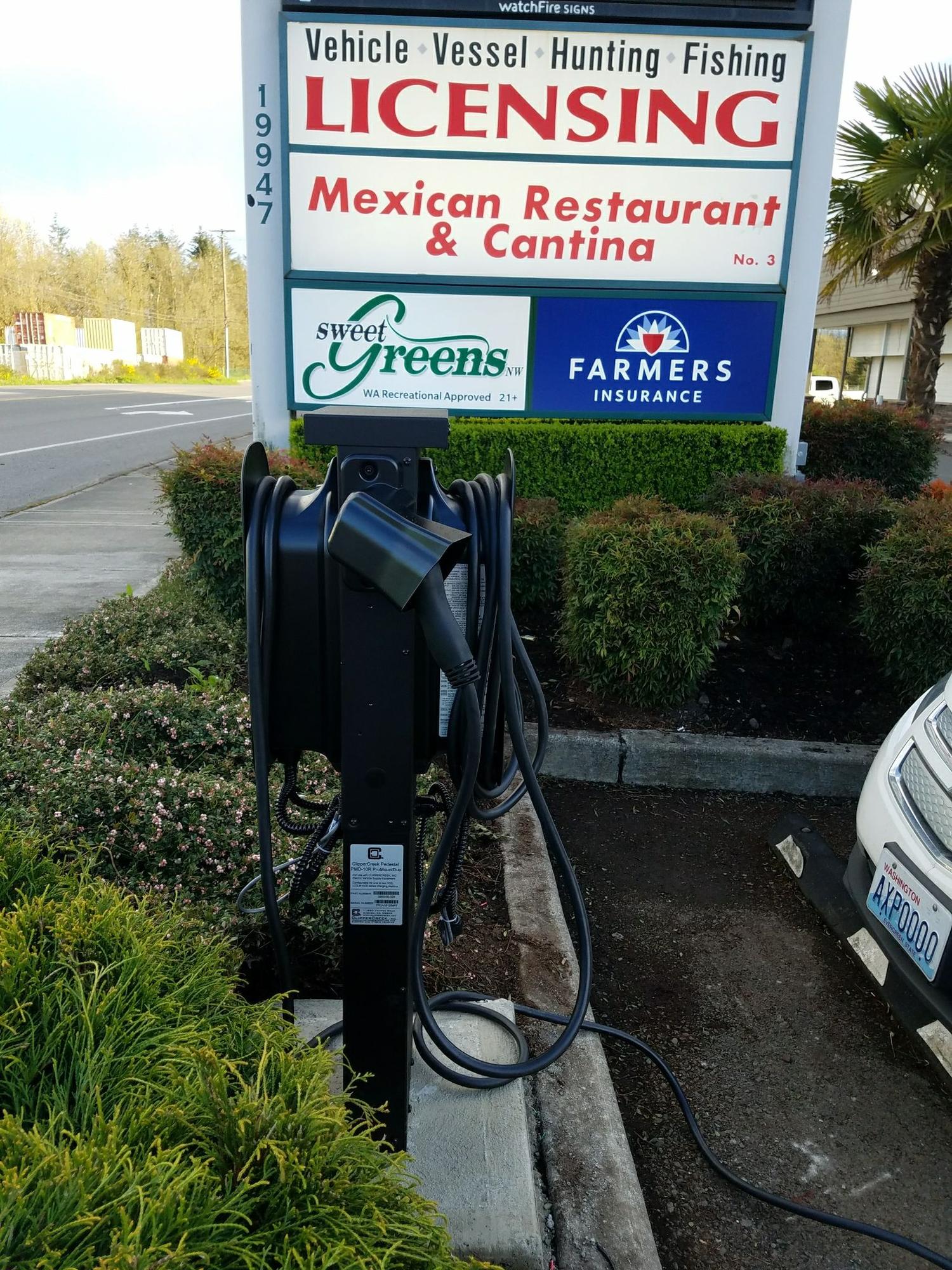 Grand Mound Liquor Rochester, WA EV Station