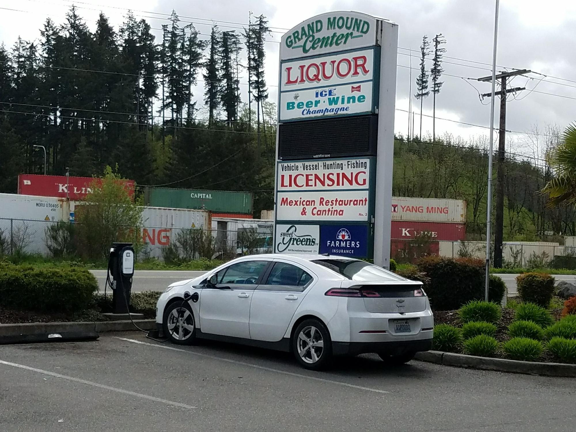 Grand Mound Liquor Rochester, WA EV Station