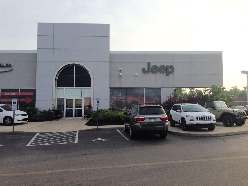 Kings Chrysler Dodge Jeep Ram Cincinnati, OH EV Station