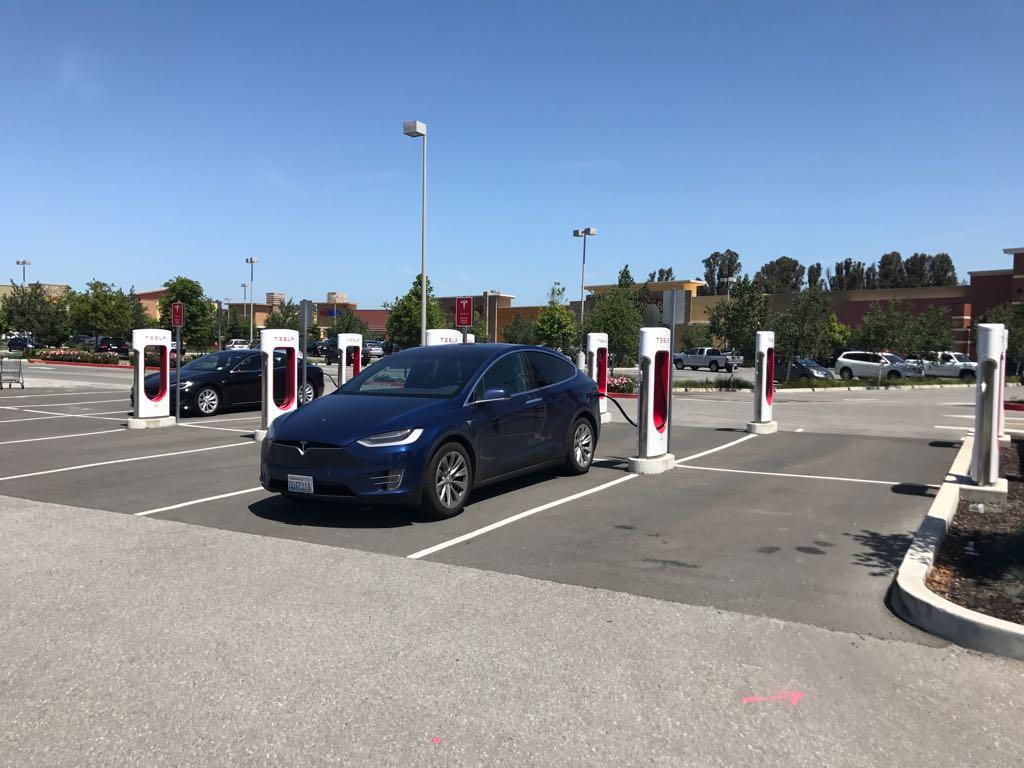 East Washington Place Sprouts Farmers Market Petaluma, CA EV Station