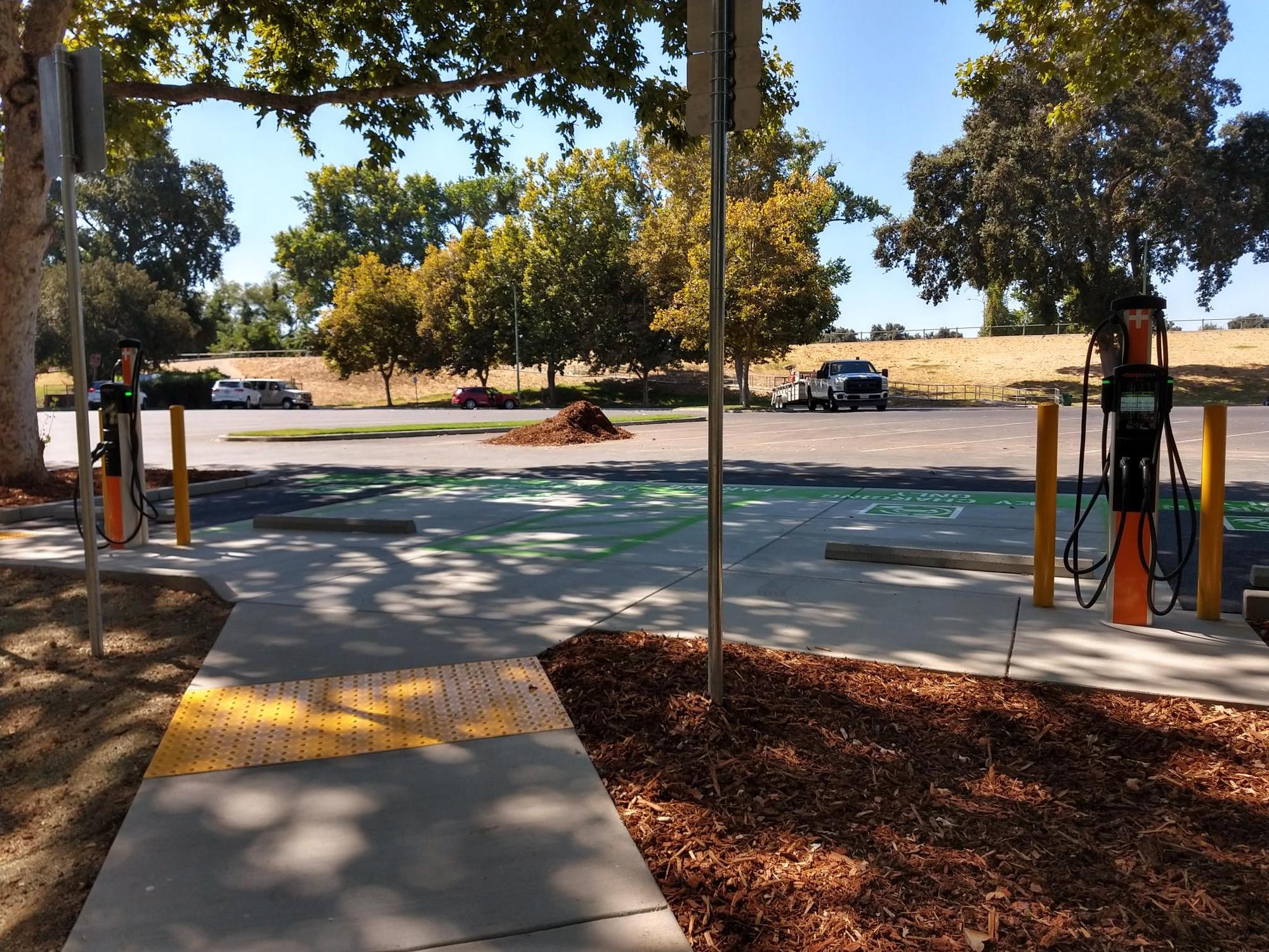 Garcia Bend Park | Sacramento, CA | EV Station