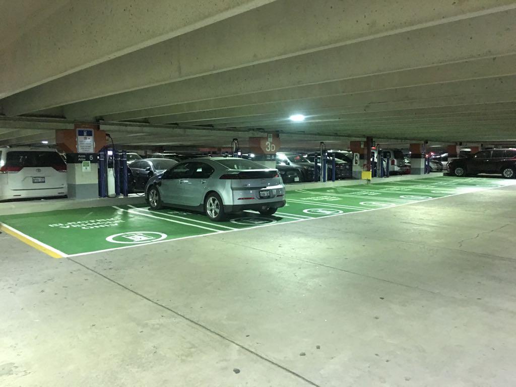 Toronto Pearson International Airport T3 Daily Parking Mississauga