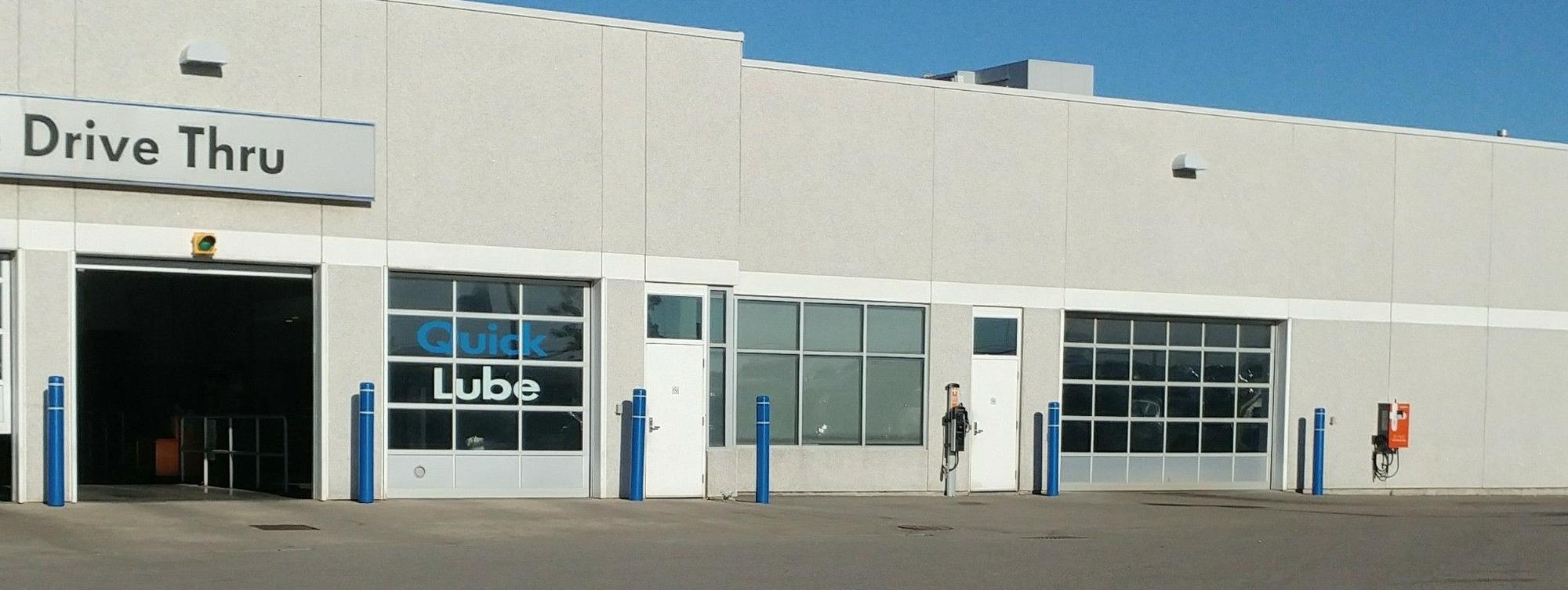 Yorkdale Volkswagen Toronto, ON EV Station