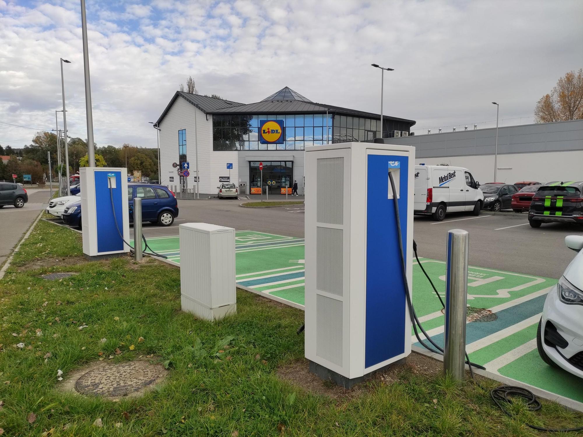 Lidl Veresegyh z Veresegyh z Mester U 3 2112 Hungary EV Station lidl-veresegyh-z-veresegyh-z-mester-u-3-2112-hungary-ev-station