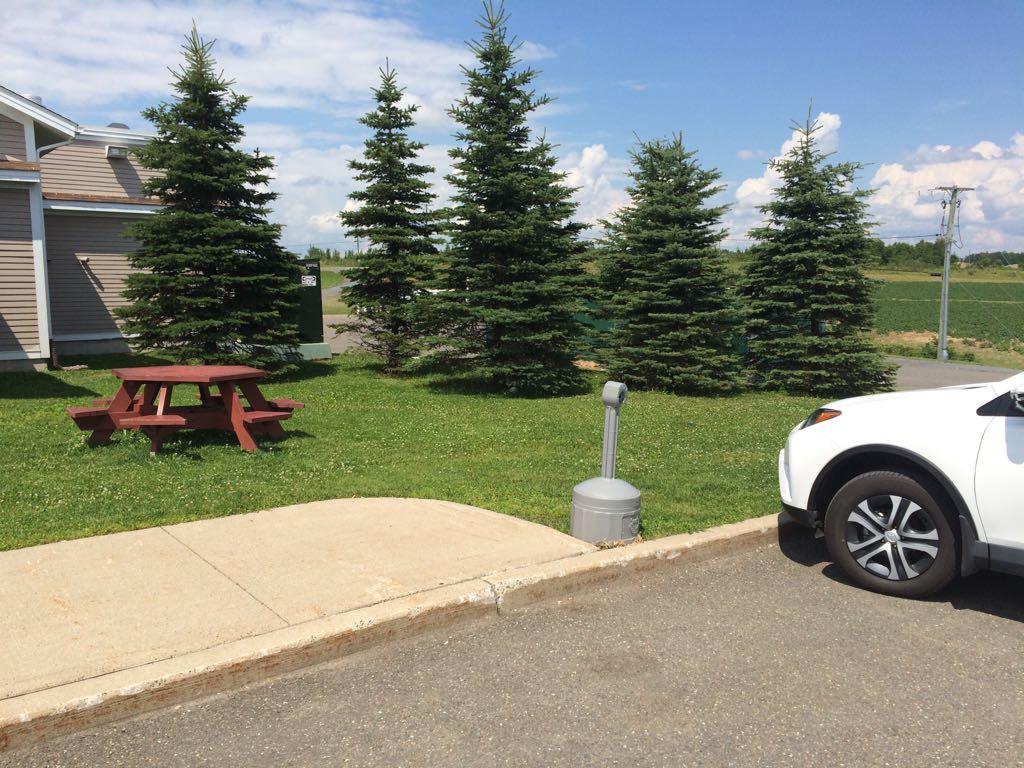 Grand Falls Irving Big Stop Grand Falls, NB EV Station