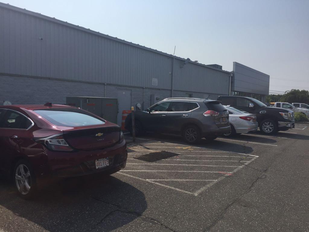 Riverhead Auto Mall (1) Riverhead, NY EV Station