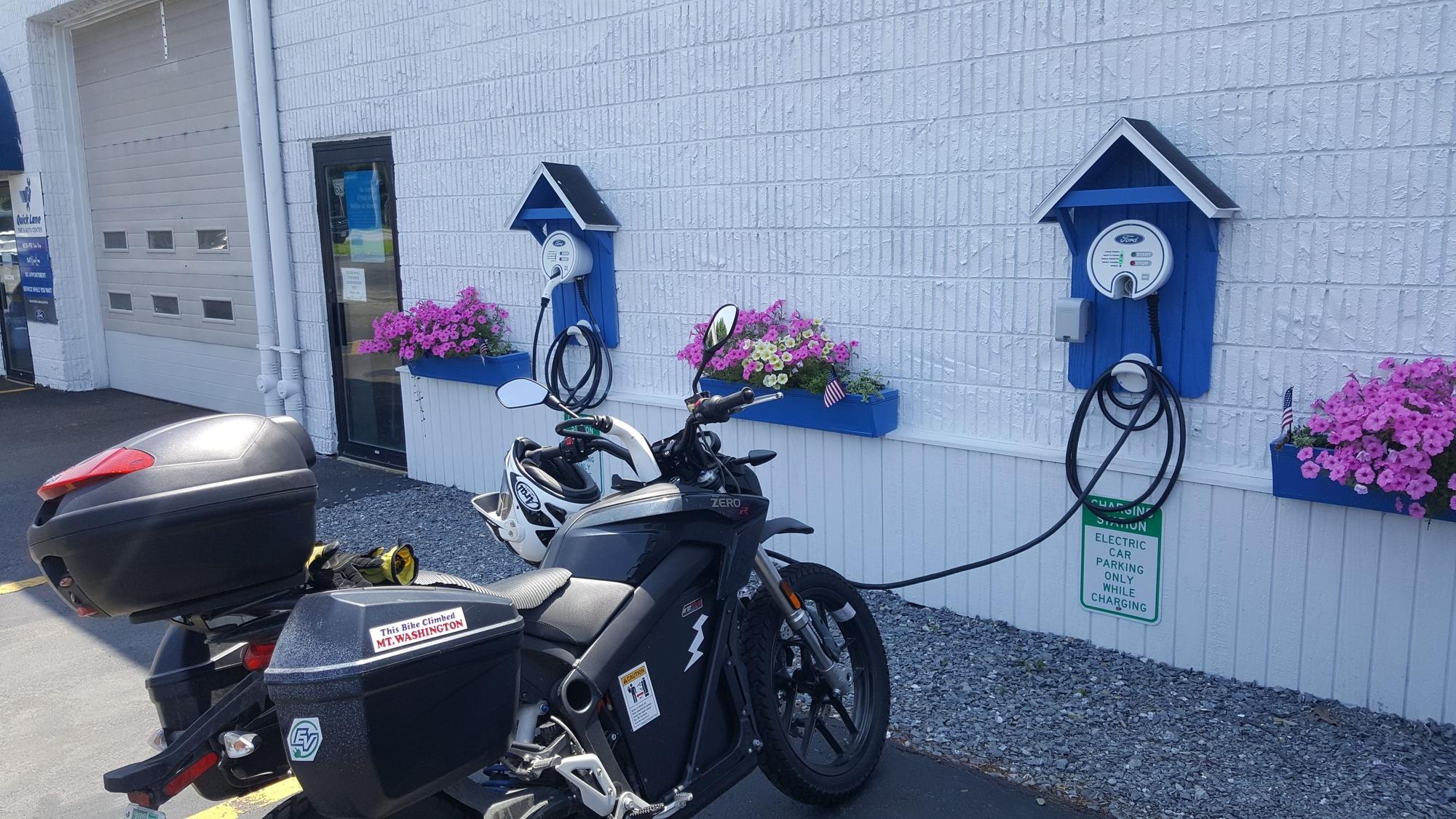 Gervais Ford Ayer, MA EV Station