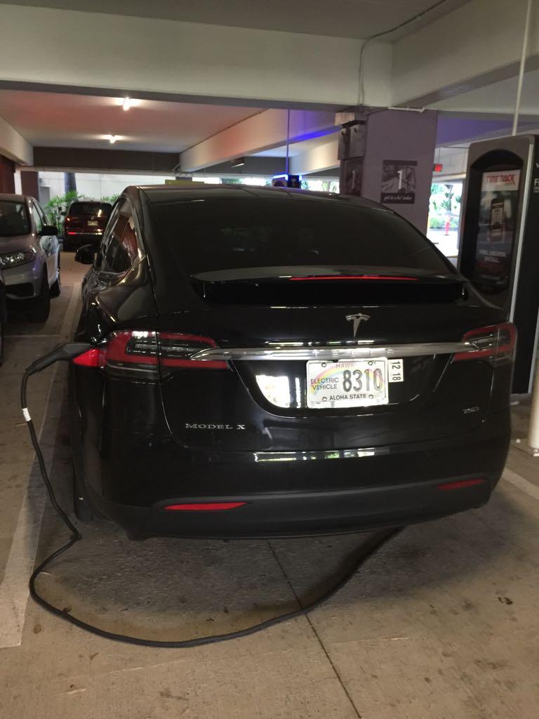 Ward Center TJ Maxx Honolulu, HI EV Station