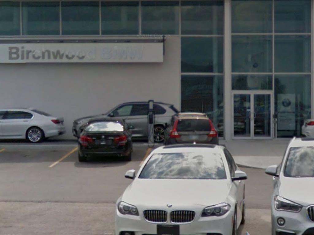 Birchwood BMW - Service | Winnipeg, MB | EV Station