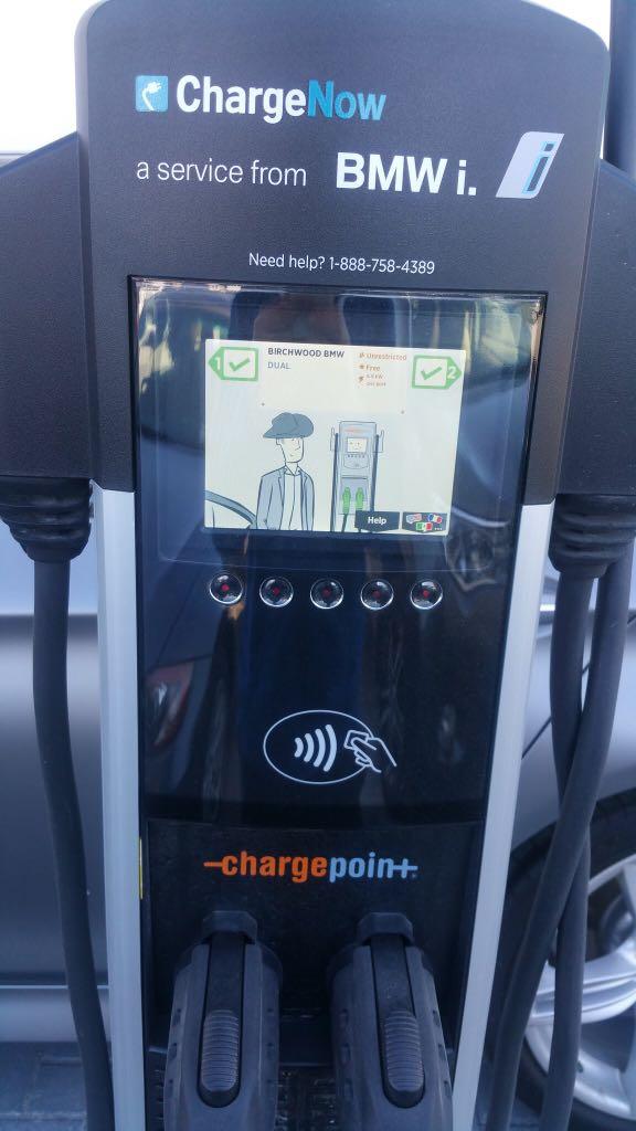 Birchwood BMW - Service | Winnipeg, MB | EV Station