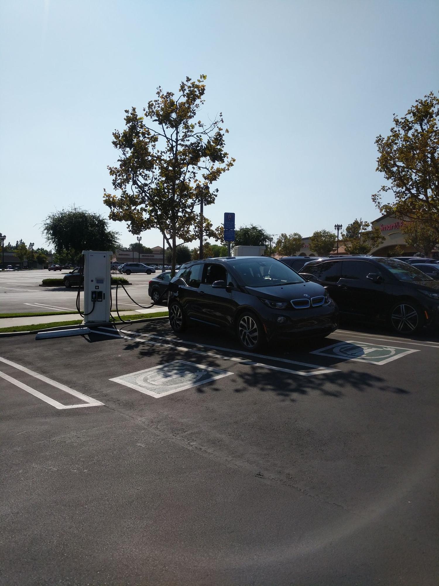 San Dimas Plaza Shopping Center San Dimas, CA EV Station