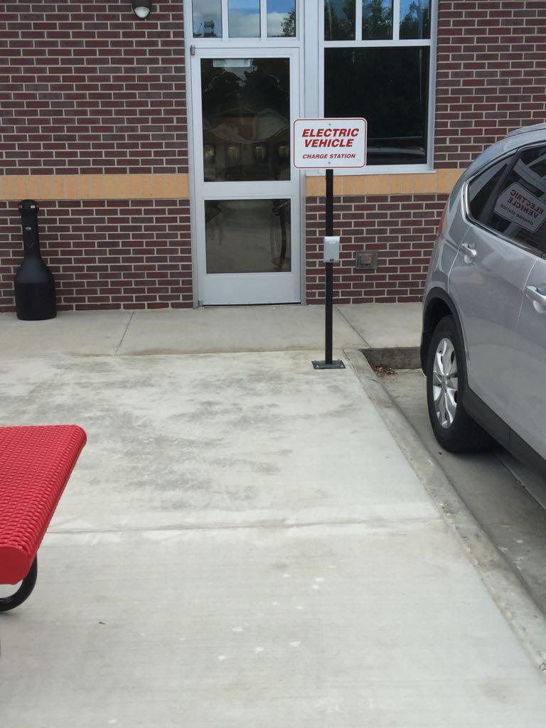 Kwik Star Gas Station Hampton, IA EV Station