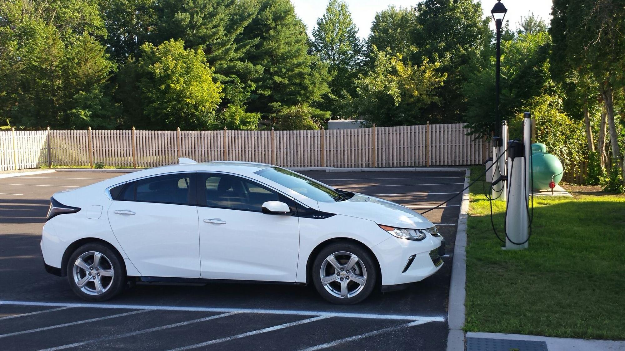 Red Hook Town Hall Red Hook, NY EV Station