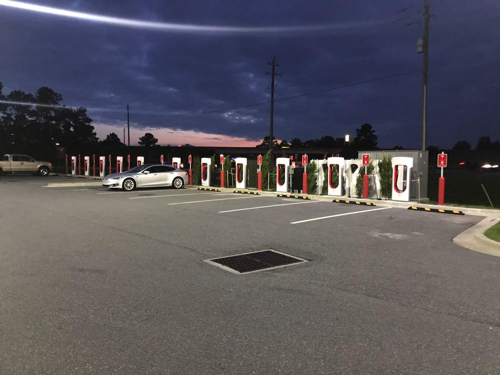 Busy Bee Live Oak Live Oak, FL EV Station