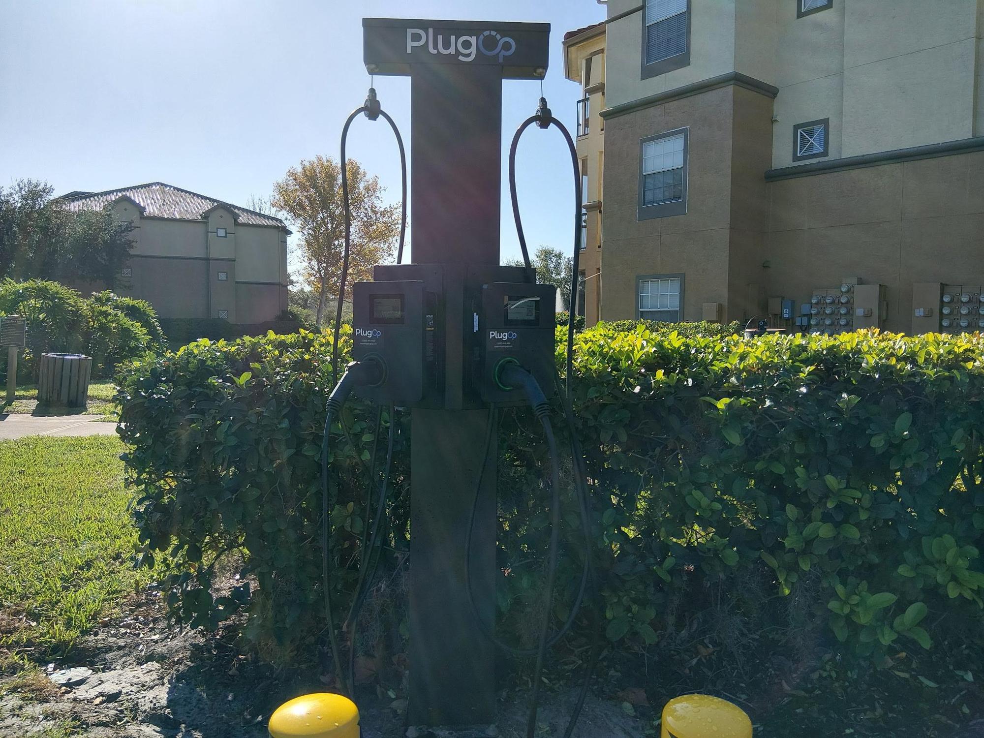 Plugop Andover Place at Cross Creek EV Charging - Billiards Room | Tampa, FL ...