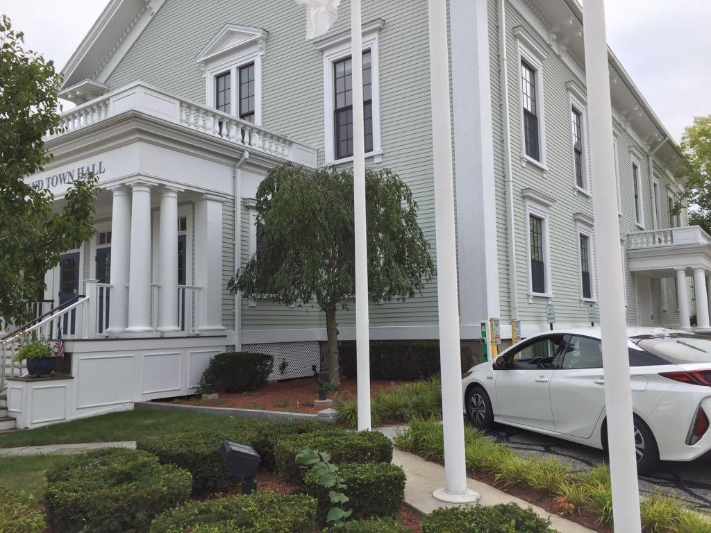 Ashland Town Hall Ashland, MA EV Station