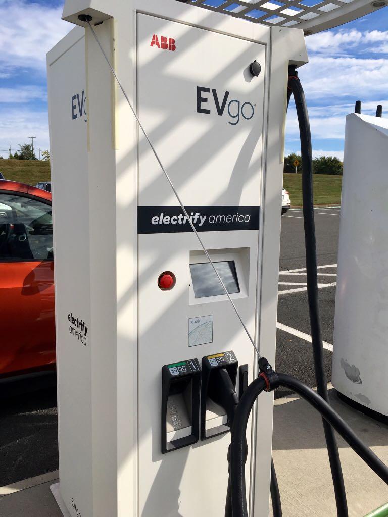 Newgate Shopping Center Centreville, VA EV Station