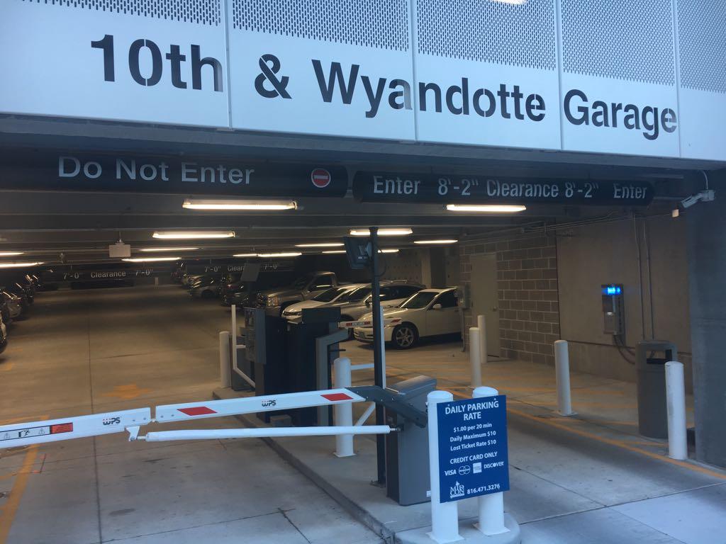 10th & Wyandotte Garage KCMO, MO EV Station