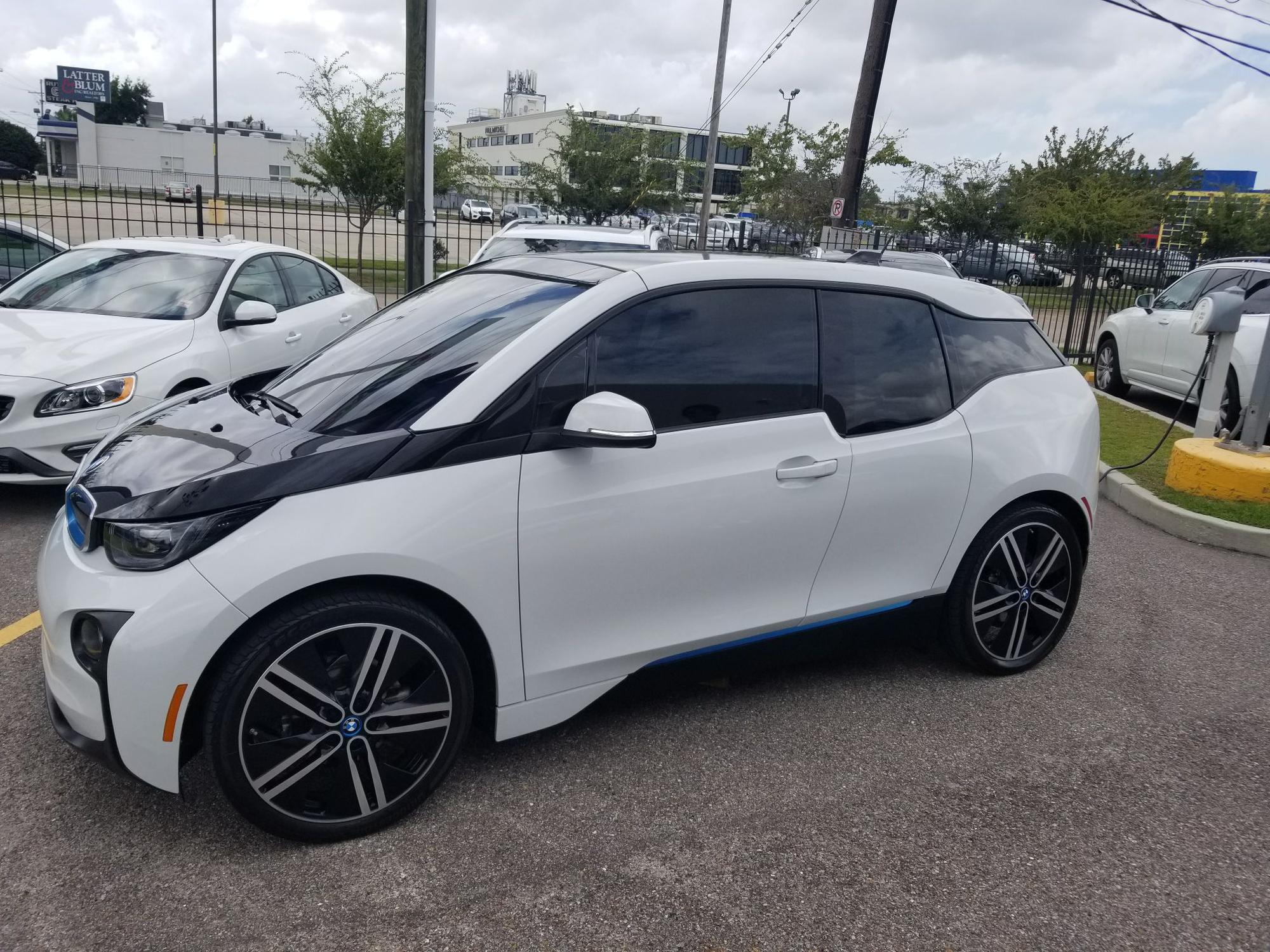 Bergeron Volvo Metairie, LA EV Station