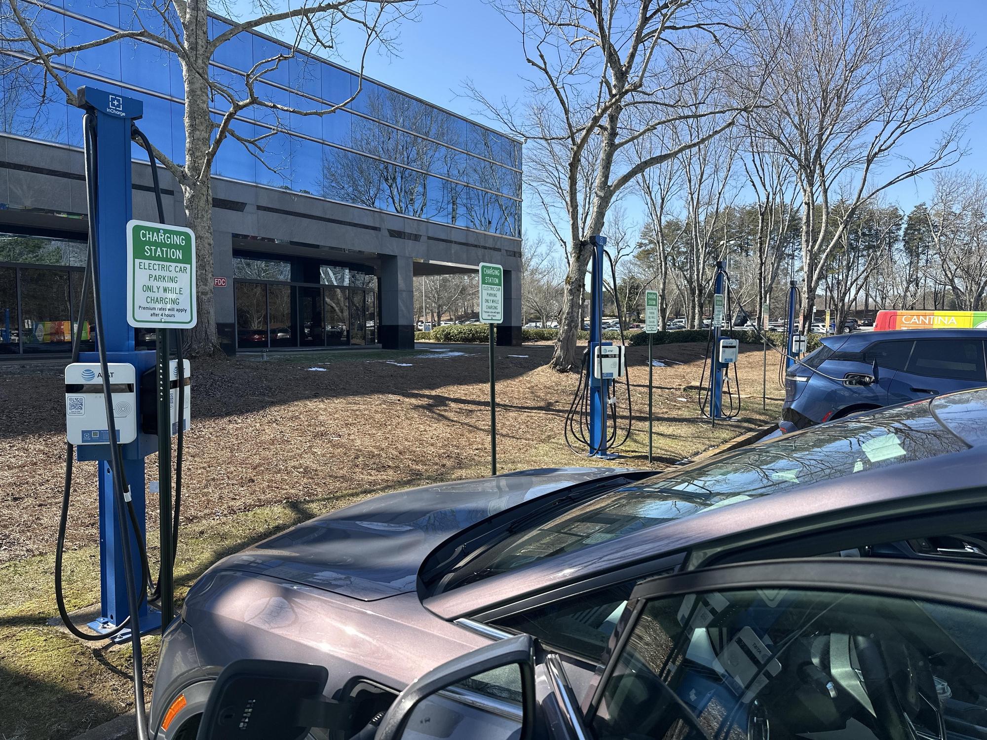 AT&T Data Center | Alpharetta, GA | EV Station