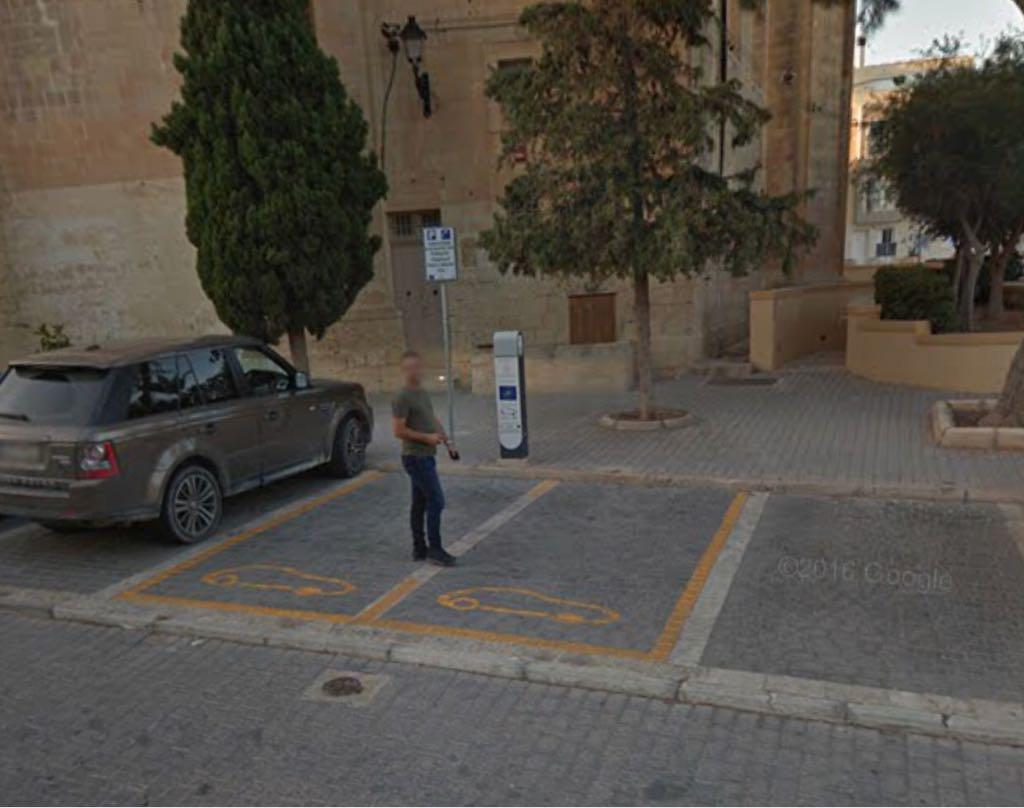Charging Station RWE Effizienz Pjazza Bertu Fenech, Balzan BZN, Malta