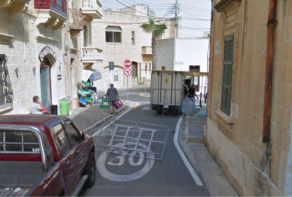 Charging Station RWE Effizienz Pjazza san Pietru u san Pawl, Nadur