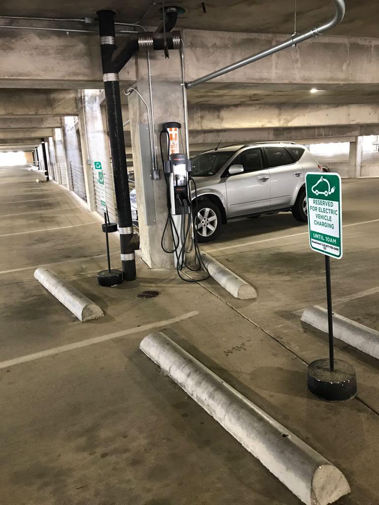 UNT Parking Garage 5 Fort Worth, TX EV Station