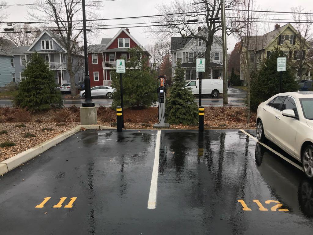 Wallingford Train Station Wallingford, CT EV Station