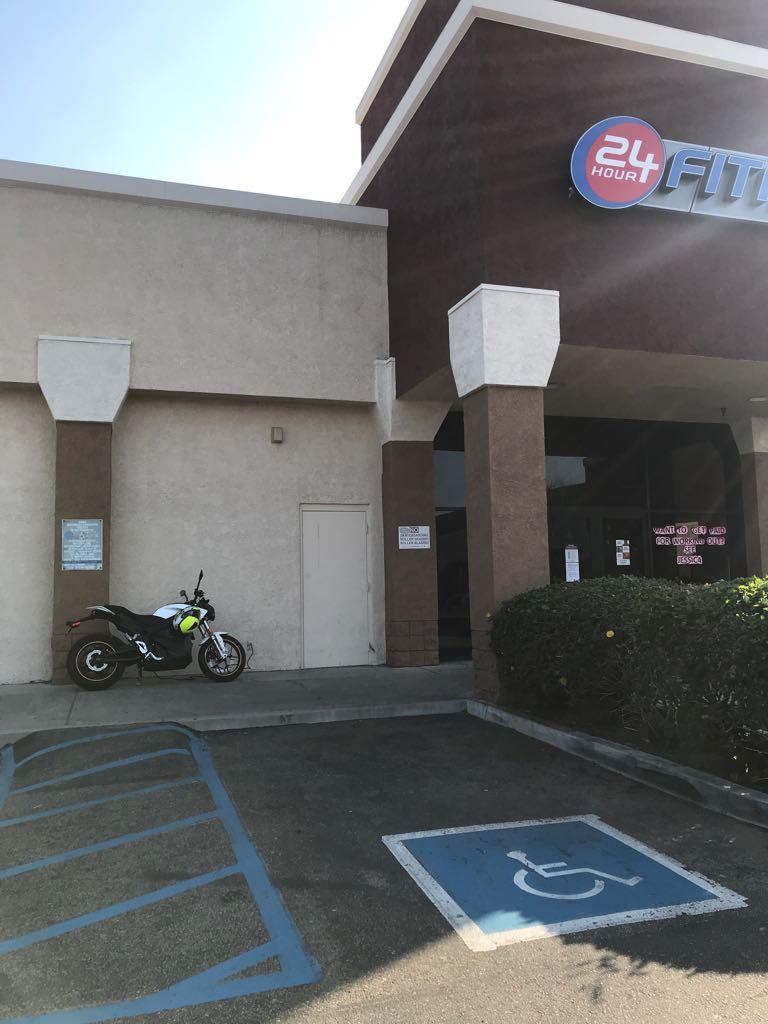 24 Hour Fitness Orange, CA EV Station