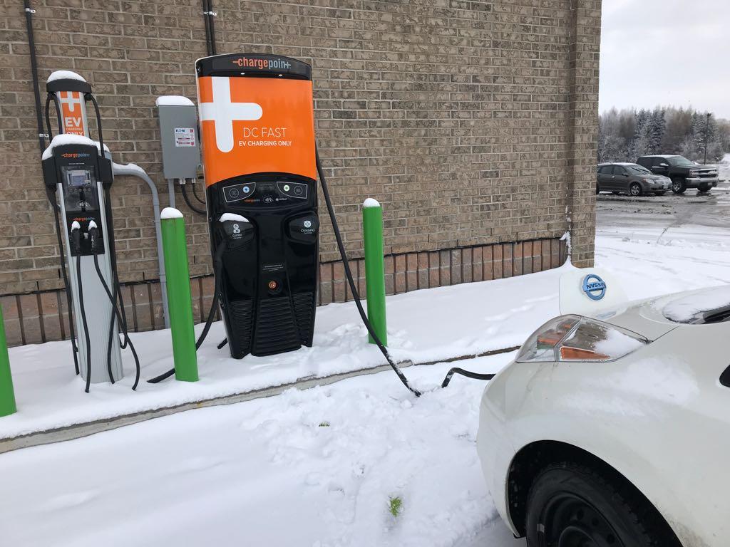 Drumbo Truck Stop / Shell Gas Station Drumbo, ON EV Station