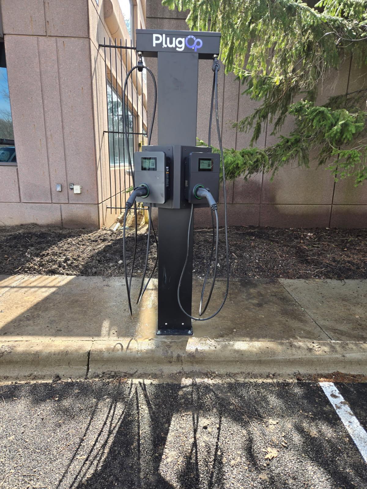 Plugop 565 Metro Pl S | Dublin, OH | EV Station