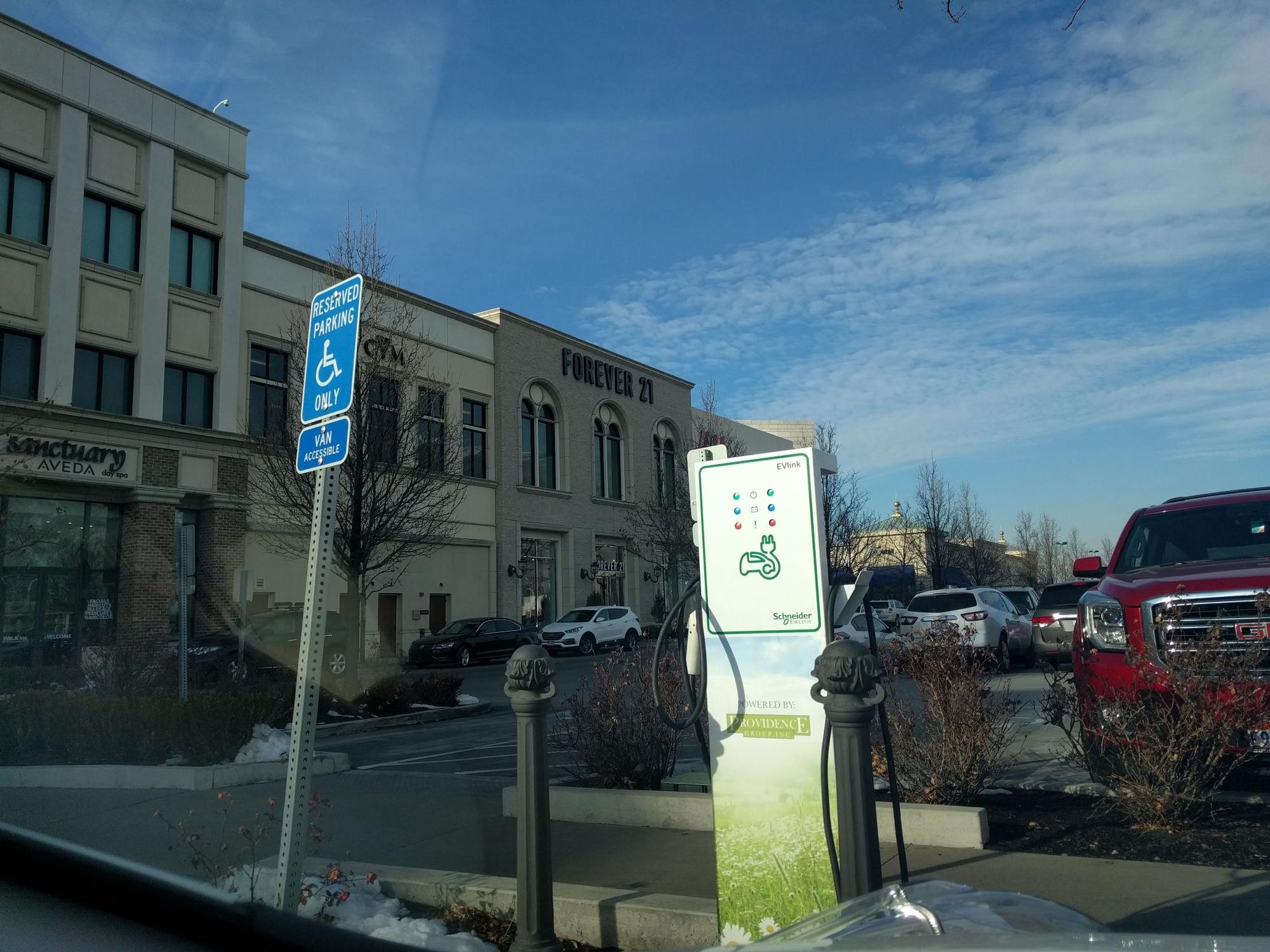 Farmington Station East Farmington, UT EV Station