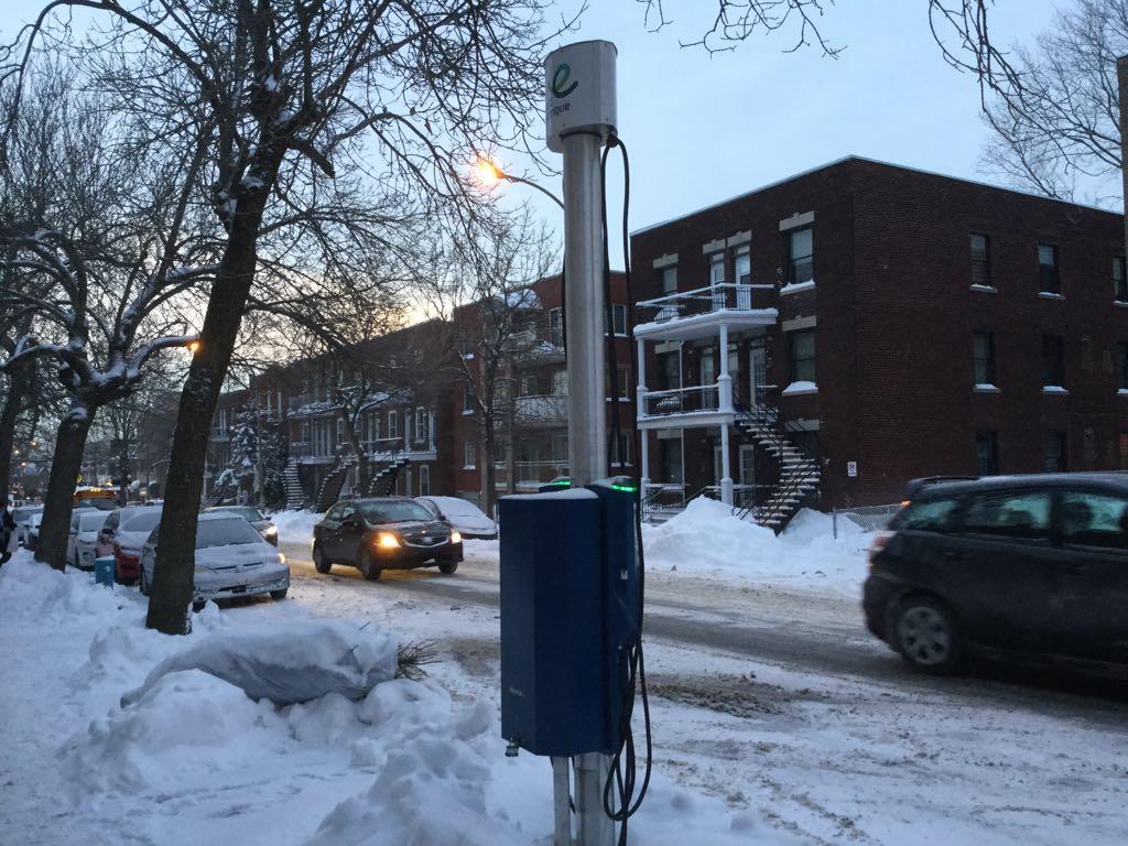 Avenue Stationnement / Chargement Montréal, QC EV Station
