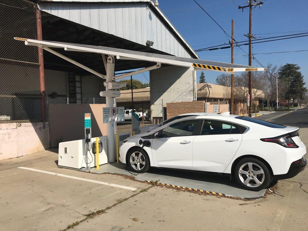 Reedley City Hall Reedley, CA EV Station