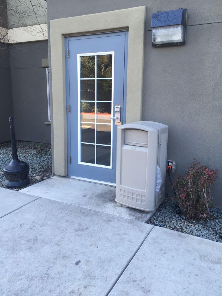 Holiday Inn Express Lodi, CA EV Station